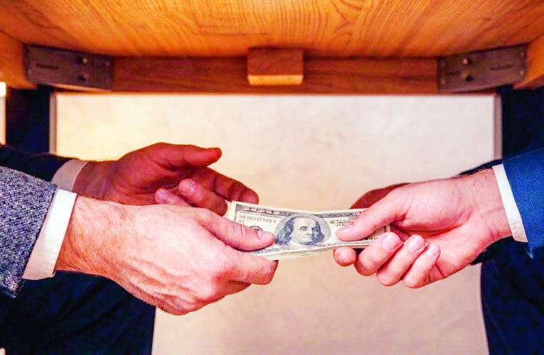 “SIZDAN UGINA, BIZDAN BUGINA” — KELAJAKKA XIYONAT NIQOBIMI?