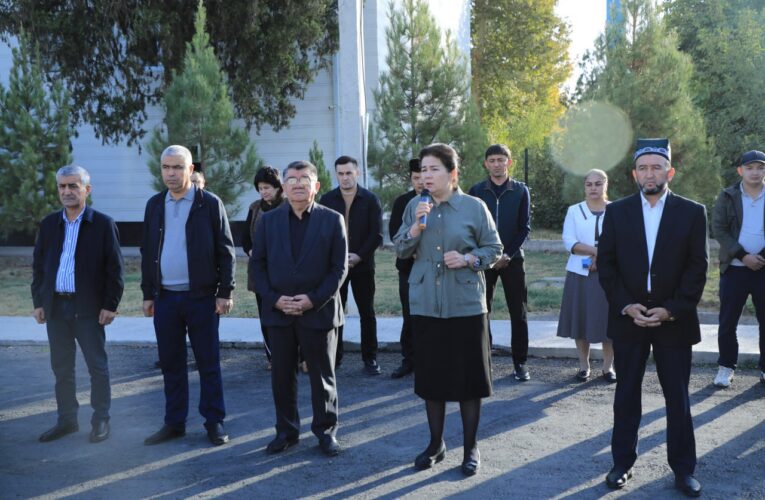 Kattaqo‘rg‘on shahrida «Tozalik oyligi» doirasida saf yig‘ilishi o‘tkazildi