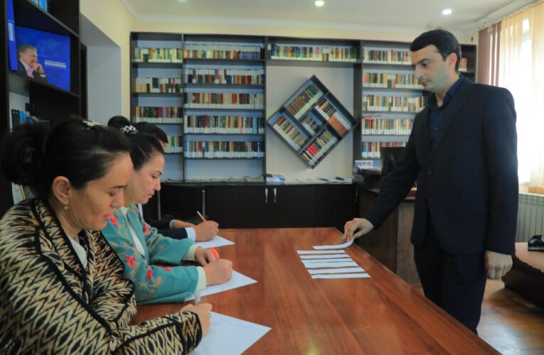 &laquo;ENG YAXSHI KITOBXON XODIM&raquo; TANLOVI O’TKAZILDI