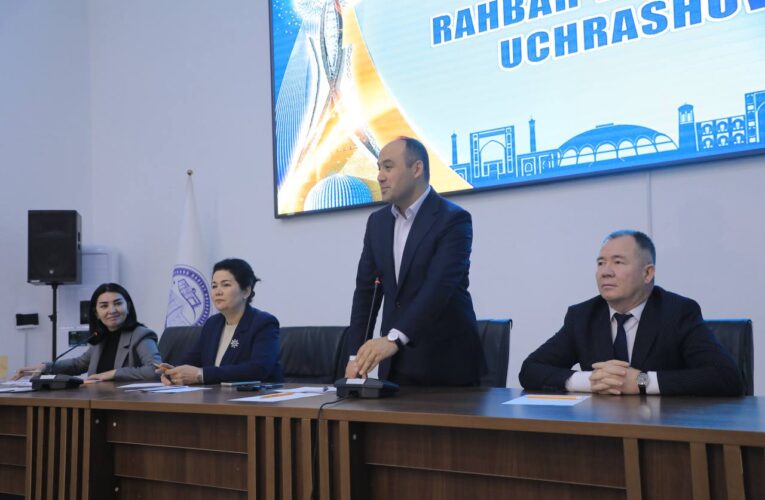 Kattaqo‘rg‘on shahrida yoshlar bilan uchrashuv o‘tkazilmoqda