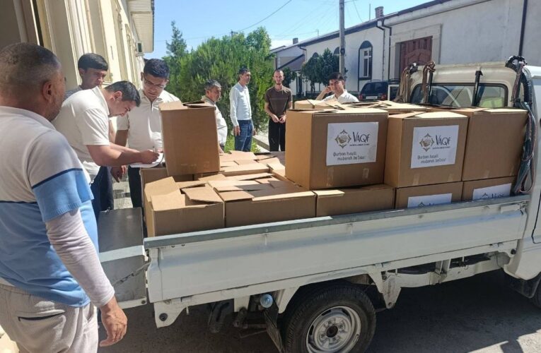Kattaqo’rg’on shahrida Qurbon hayiti bayrami arafasida &laquo;Vaqf&raquo; fondi tomonidan mehr va saxovat ulashildi